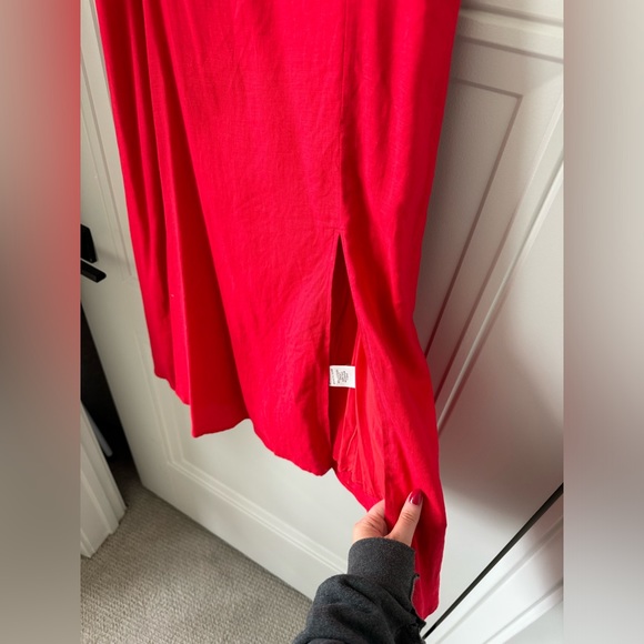 Lucy Paris Aniyah Midi Dress in Red - Picture 6 of 10